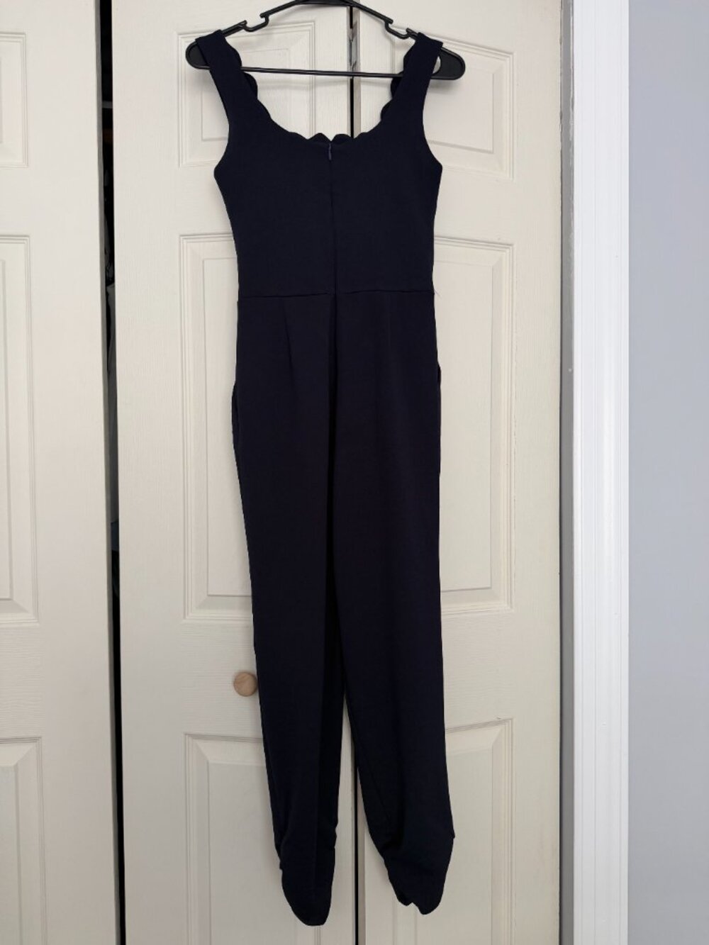 AQUA Navy Blue Scallop Trim Jumpsuit Tapered Leg Square Neck XS - Picture 3 of 4